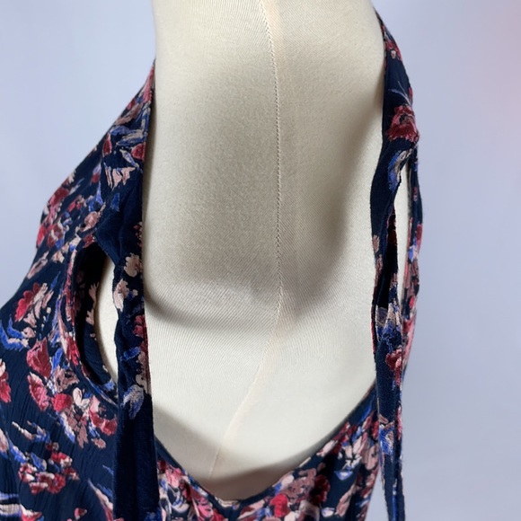 Hollister Navy Blue Handkerchief Floral Halter Blouse - Size Small - Picture 7 of 13